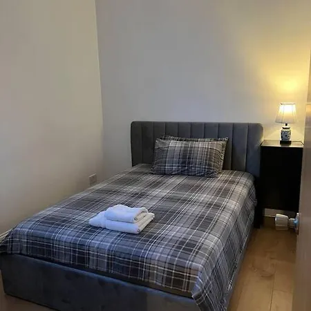 Διαμέρισμα Flat In *